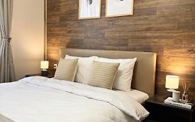 Top Centre Plovdiv Apt. With Parking For 4 Guests